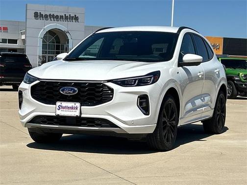 2023 Ford Escape ST-Line Elite