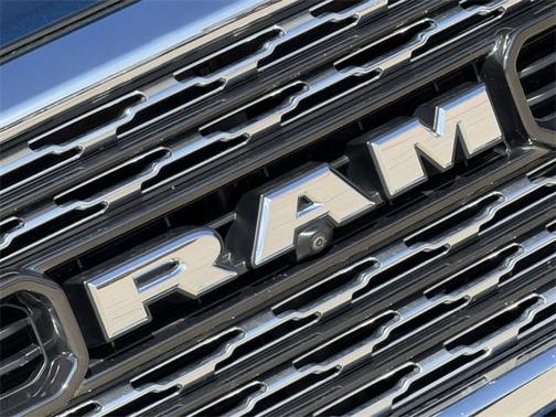 2022 RAM 2500 Limited Crew Cab 4x4 6'4' Box