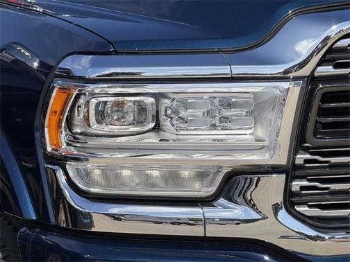 2022 RAM 2500 Limited Crew Cab 4x4 6'4' Box