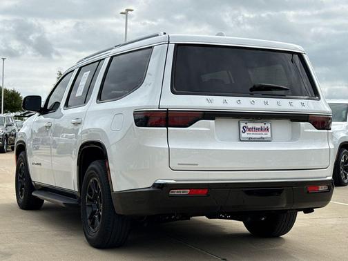 Bright White Clearcoat 2023 Jeep Wagoneer Series I 4x4