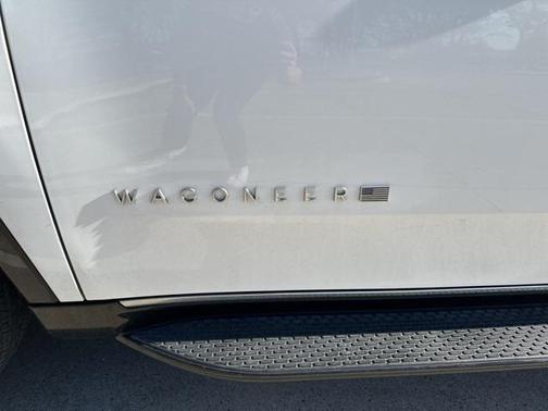 2023 Jeep Wagoneer Series I 4x4