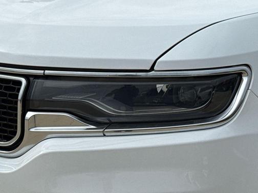 Bright White Clearcoat 2023 Jeep Wagoneer Series I 4x4