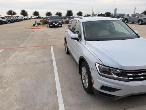 2018 Volkswagen Tiguan 2.0T SE