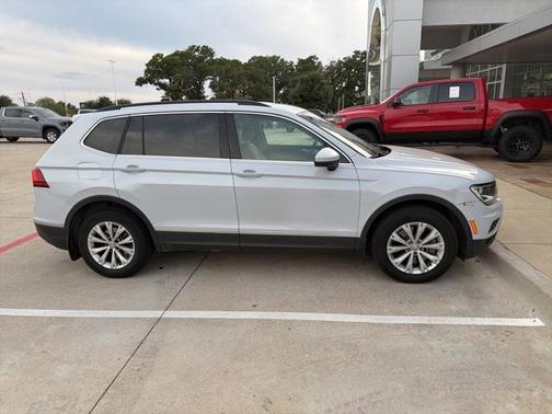 2018 Volkswagen Tiguan 2.0T SE