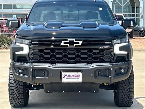 2025 Chevrolet Silverado 1500 ZR2