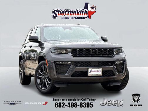 Baltic Gray Metallic Clearcoat 2026 Jeep Grand Cherokee Limited