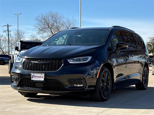 2021 Chrysler Pacifica Touring