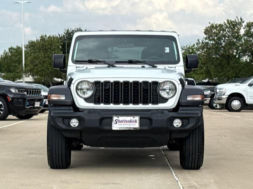 Bright White Clearcoat 2024 Jeep Wrangler Sport
