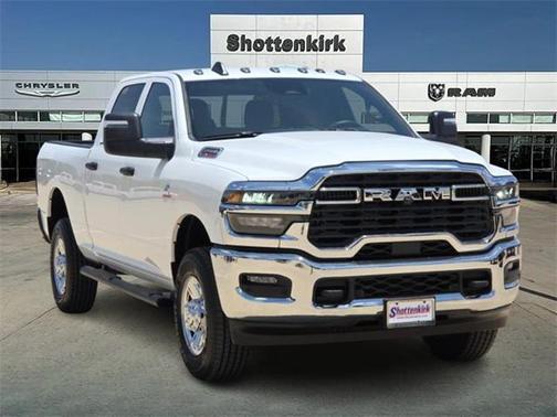 2025 RAM 2500 Tradesman Crew Cab 4x4 6'4' Box