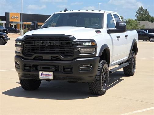 2025 RAM 2500 Tradesman Crew Cab 4x4 6'4' Box