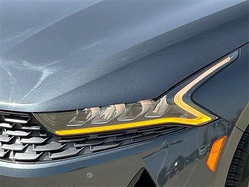 2024 Kia K5 EX