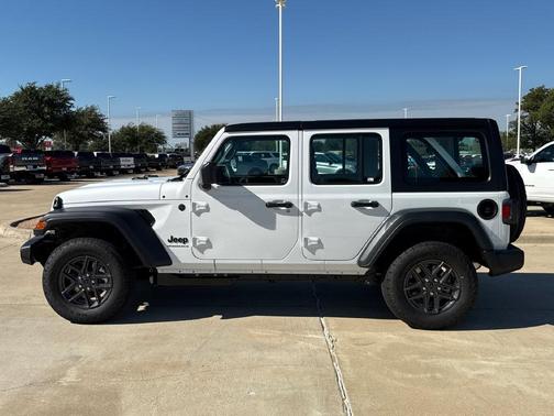 Bright White Clearcoat 2027 Jeep Wrangler Sport