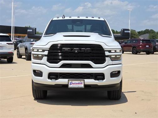 2025 RAM 2500 Laramie Crew Cab 4x4 6'4' Box