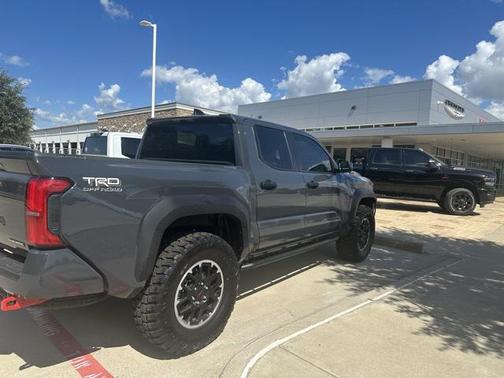 2025 Toyota Tacoma TRD Off Road