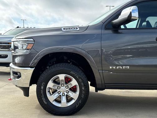 Granite Crystal Metallic Clearcoat 2022 RAM 1500 Laramie