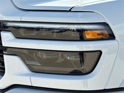 2026 RAM 3500 Limited Mega Cab 4x4 6'4' Box