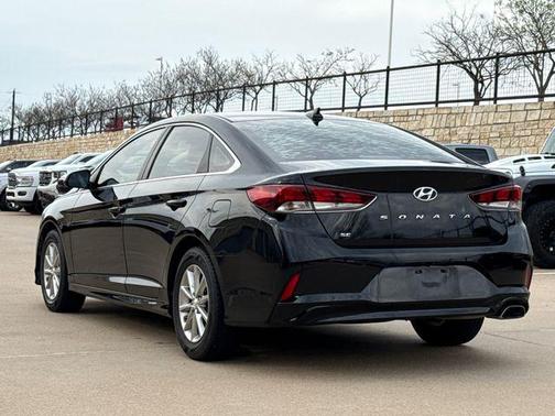 2019 Hyundai SONATA SE