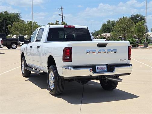 2025 RAM 2500 Tradesman Crew Cab 4x4 6'4' Box