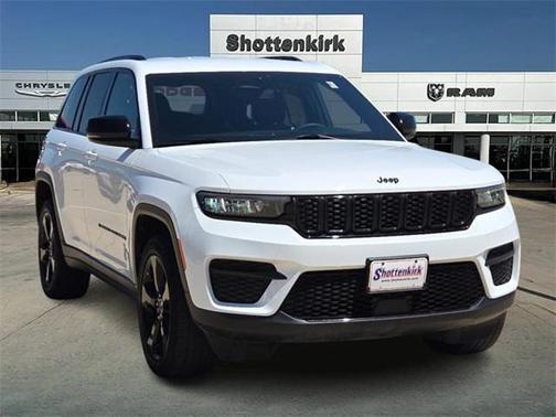 2023 Jeep Grand Cherokee Altitude