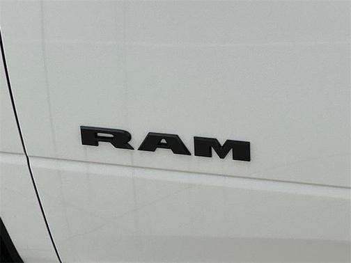 2025 RAM 2500 Lone Star Crew Cab 4x4 6'4' Box