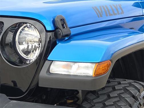 2021 Jeep Gladiator Willys 4x4