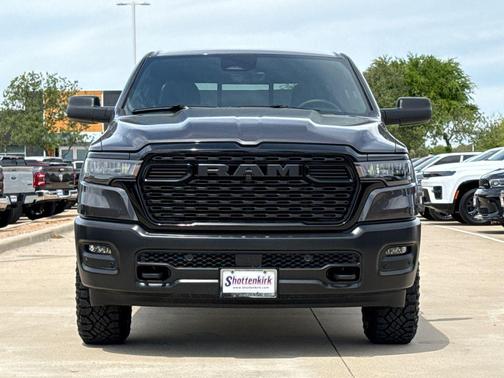 2026 RAM 1500 Warlock Crew Cab 4x4 5'7' Box