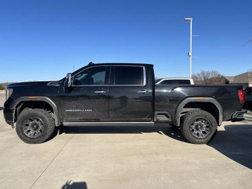 2021 GMC Sierra 2500 Denali