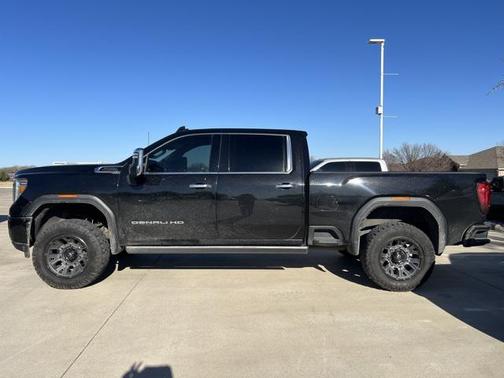 2021 GMC Sierra 2500 Denali