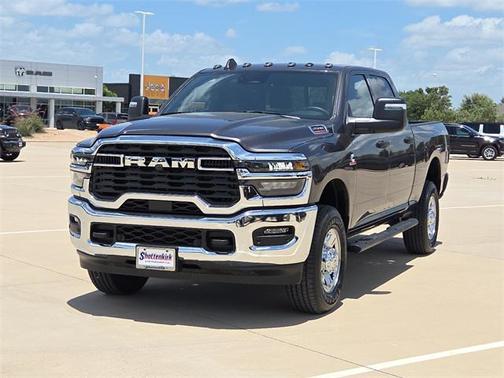 2025 RAM 2500 Tradesman Crew Cab 4x4 6'4' Box