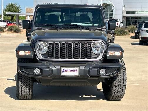 2025 Jeep Gladiator Nighthawk