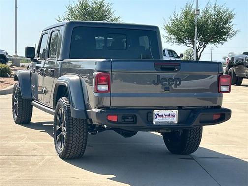 2025 Jeep Gladiator Nighthawk