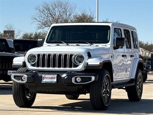 2026 Jeep Wrangler 4-Door Sahara 4x4