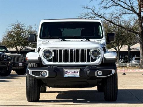 2026 Jeep Wrangler 4-Door Sahara 4x4