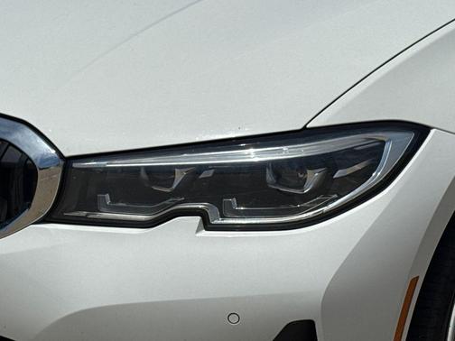 Alpine White 2020 BMW 330 330i