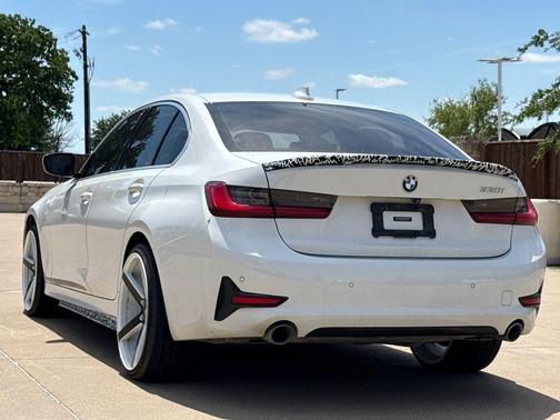 Alpine White 2020 BMW 330 330i
