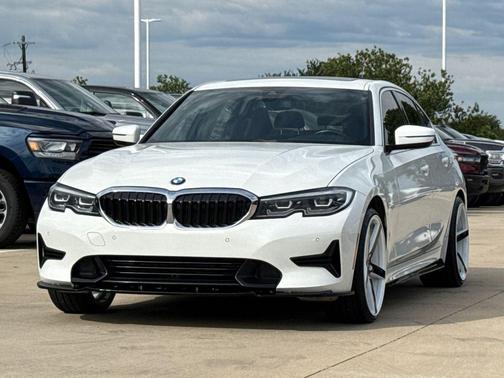 Alpine White 2020 BMW 330 330i