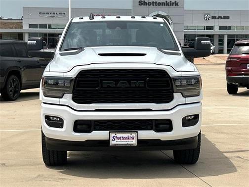 2024 RAM 2500 Limited Crew Cab 4x4 6'4' Box