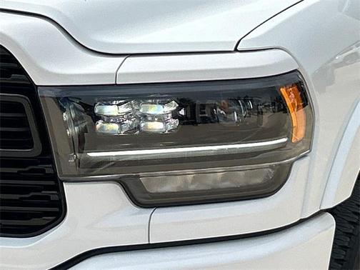 2024 RAM 2500 Limited Crew Cab 4x4 6'4' Box
