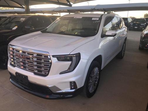 2024 GMC Acadia Denali