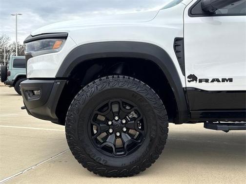 2025 RAM 1500 RHO Crew Cab 4x4 5'7' Box