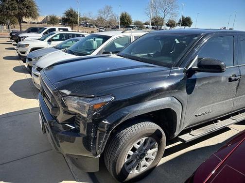 2025 Toyota Tacoma SR5