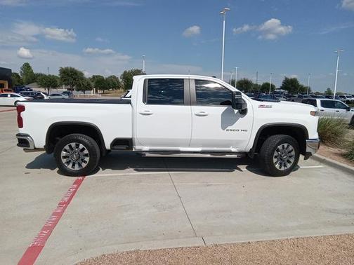 2024 Chevrolet Silverado 2500 LT