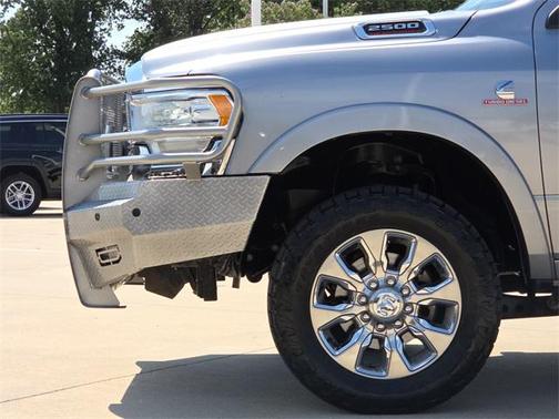 2020 RAM 2500 Limited Crew Cab 4X4 6'4' Box