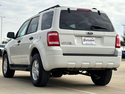 2009 Ford Escape XLT