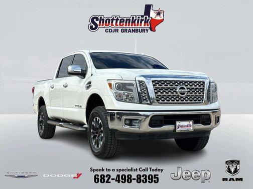 2017 Nissan Titan SL