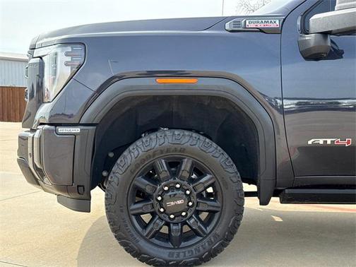 2024 GMC Sierra 2500 AT4