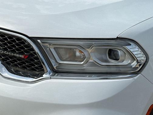 White Knuckle Clearcoat 2023 Dodge Durango SXT Launch Edition RWD