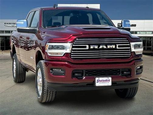 2024 RAM 2500 Laramie Crew Cab 4x4 6'4' Box