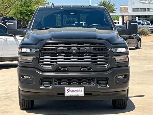 2025 RAM 2500 Tradesman Crew Cab 4x4 6'4' Box