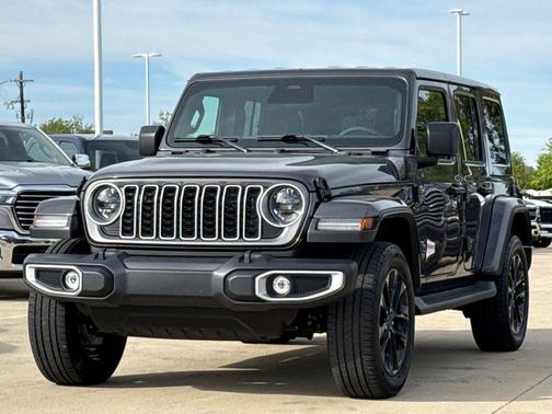 Granite Crystal Metallic Clearcoat 2025 Jeep Wrangler 4xe Sahara